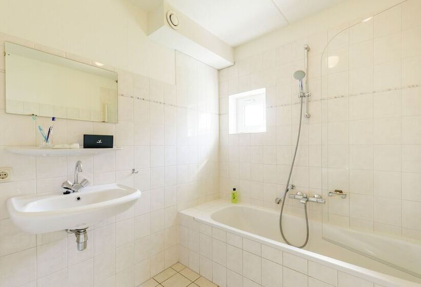 فندق Center Parcs Sandur Emmen