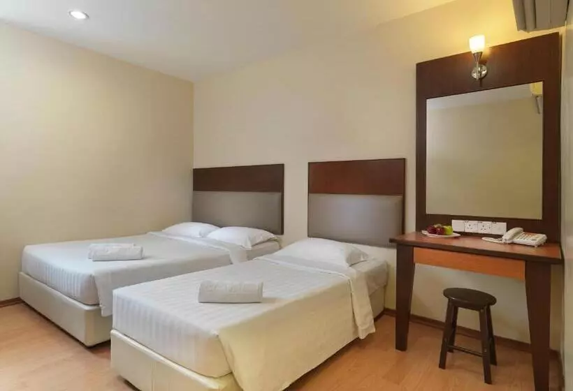 Hotel Fenix Inn