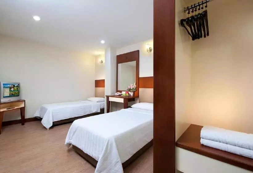Hotel Fenix Inn