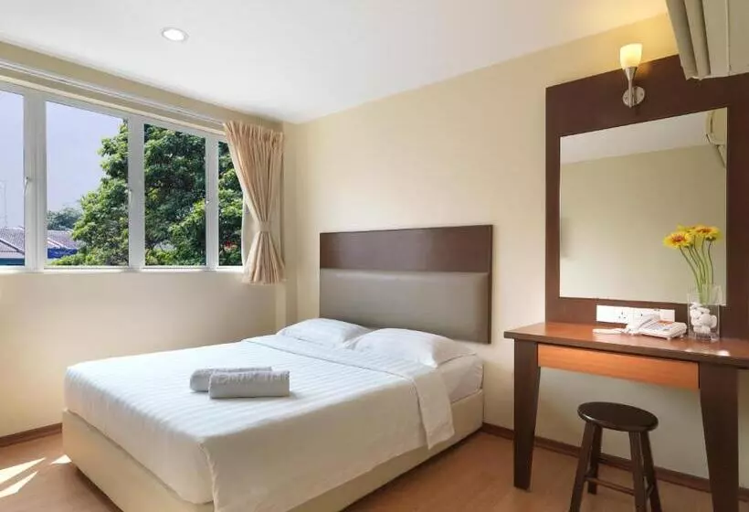 Hotel Fenix Inn