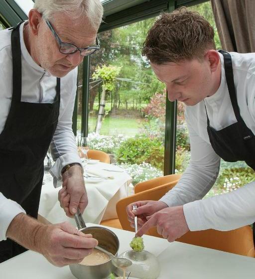 호텔 Forrest   Restaurant De Tuinkamer