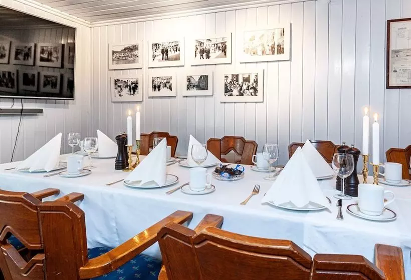 酒店 Kjøbmandsgaarden