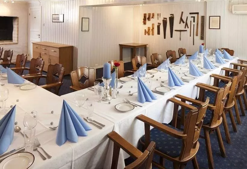 酒店 Kjøbmandsgaarden