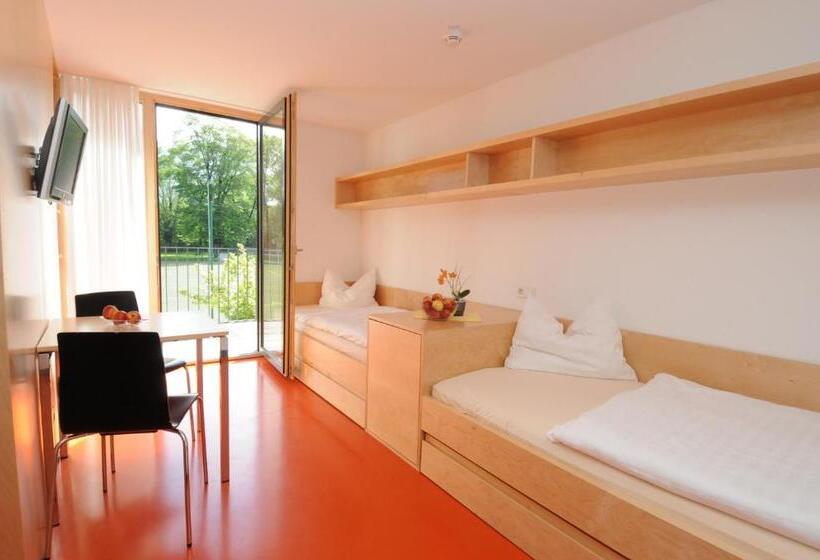 ホテル Olympiazentrum Vorarlberg