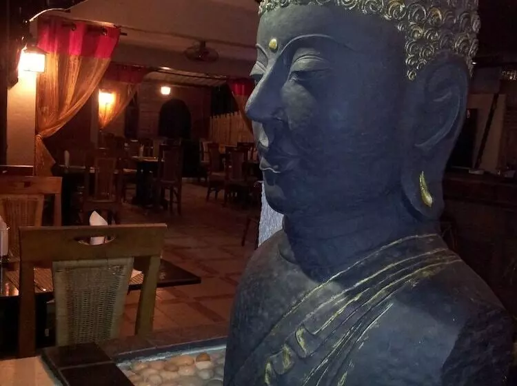 هتل Le Grand Bleu