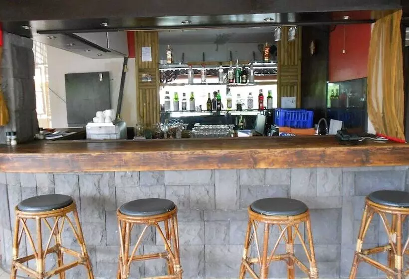 هتل Le Grand Bleu