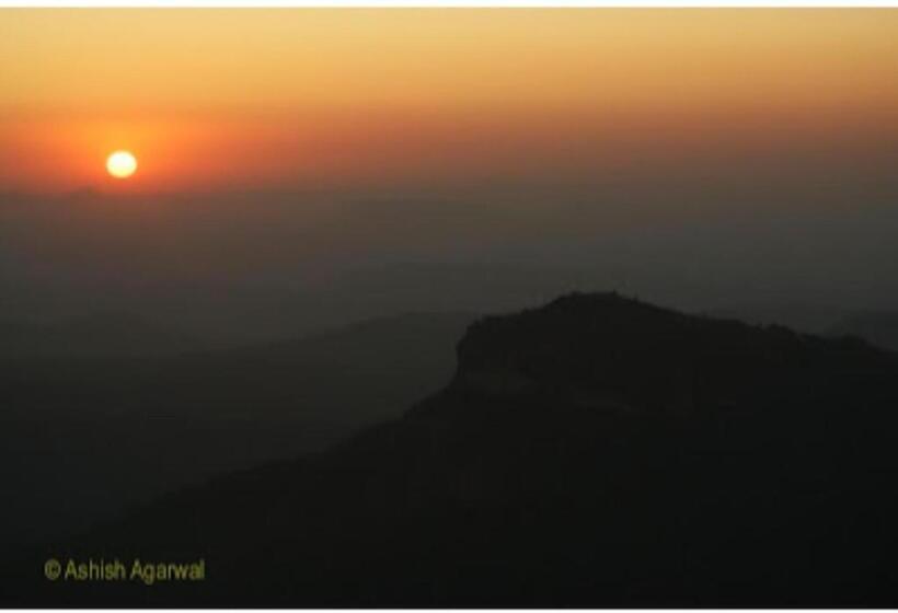 בית מלון כפרי Parikalp New