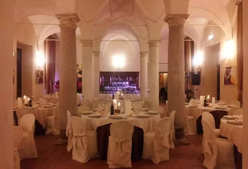 호텔 Relais Fontevivo