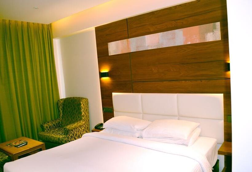 Отель Rk Residency