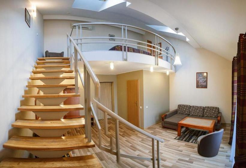 هتل šiauliu Krasto Medžiotojų Užeiga