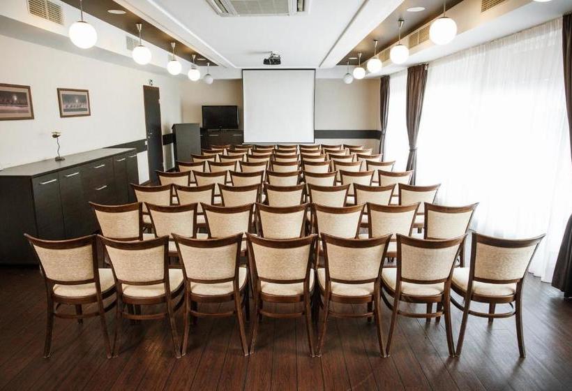 هتل šiauliu Krasto Medžiotojų Užeiga