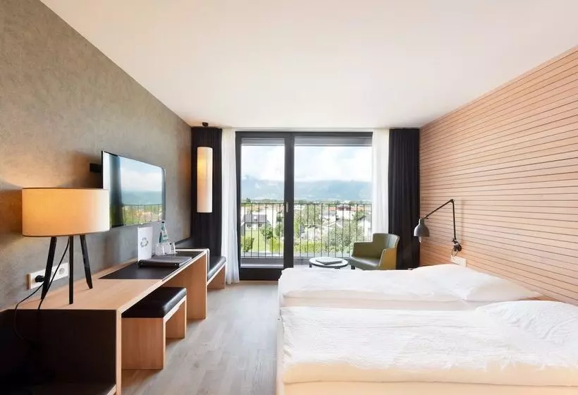 Отель Weisses Kreuz