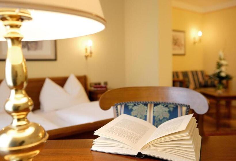 ホテル Wilhelminenhof