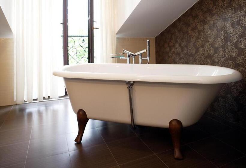 ホテル Wilhelminenhof