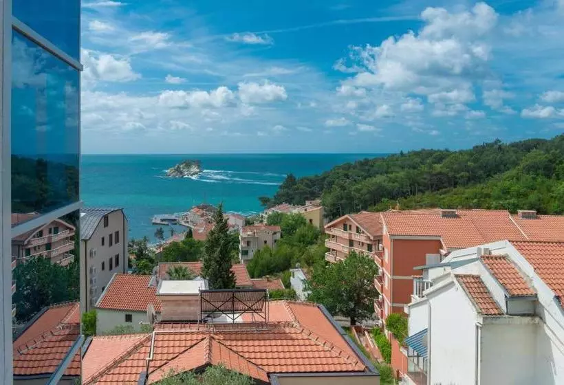 Medin Apartments Bluvista