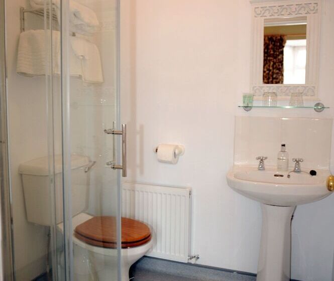 The Yellow House B&b