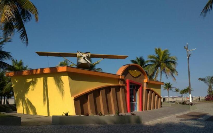 Apartamento Pé Na Areia   Praia Grande   Sp, Aviação