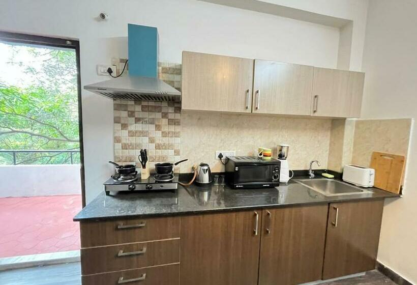 Bedchambers Serviced Apartment, Jubilee Hills