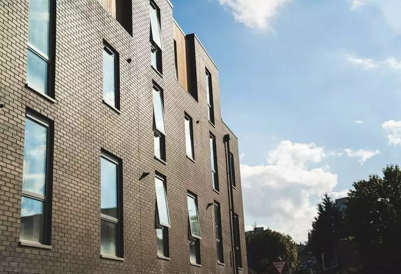 Birtin Works Apartments   Brand New   City Centre