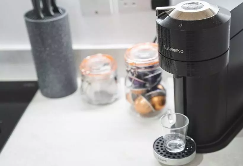 Birtin Works Apartments   Brand New   City Centre