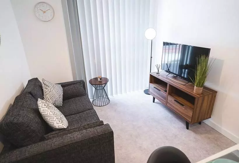 Birtin Works Apartments   Brand New   City Centre