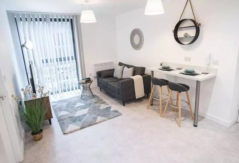 Birtin Works Apartments   Brand New   City Centre