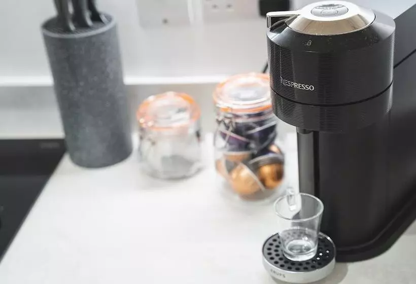 Birtin Works Apartments   Brand New   City Centre