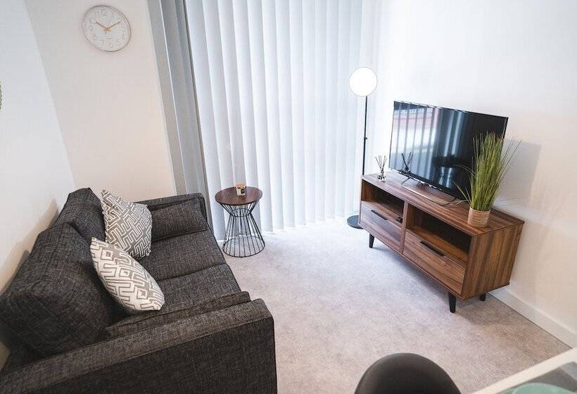 Birtin Works Apartments Brand New City Centre