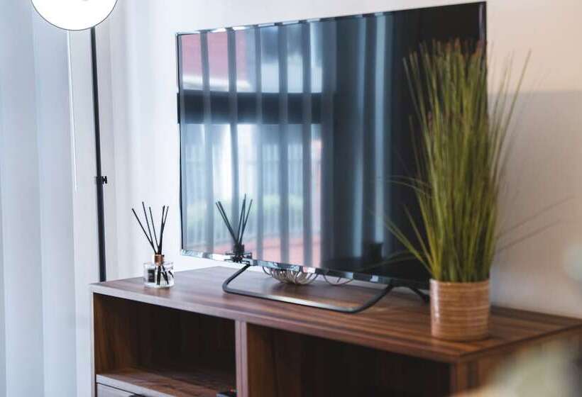 Birtin Works Apartments Brand New City Centre