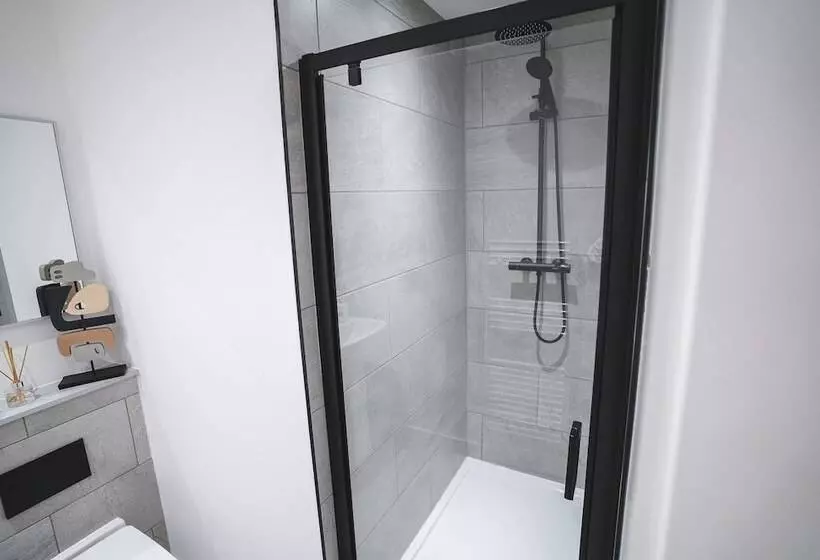 Birtin Works Apartments   Brand New   City Centre