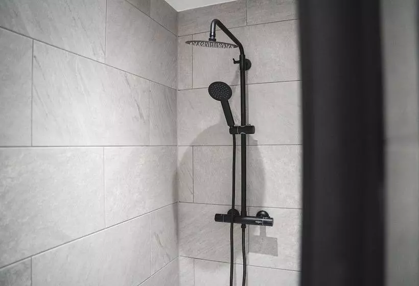 Birtin Works Apartments   Brand New   City Centre