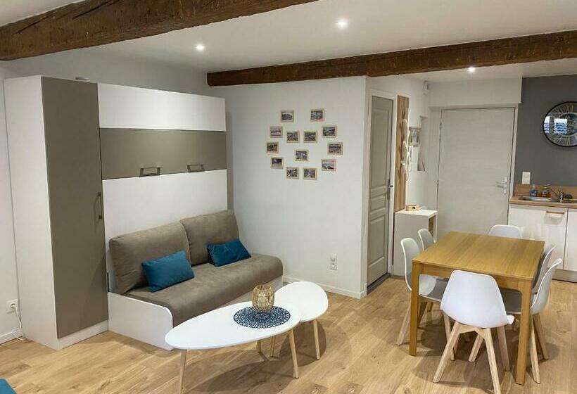 Le Cocon Blanc: T2 Centre Ax Neuf Et équipé 8 Pers