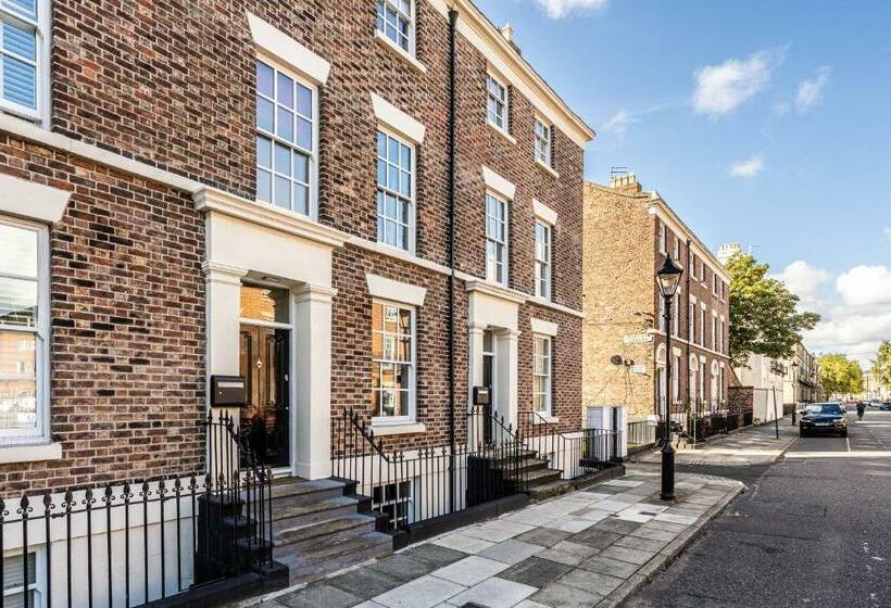 Liverpool Georgian Townhouse