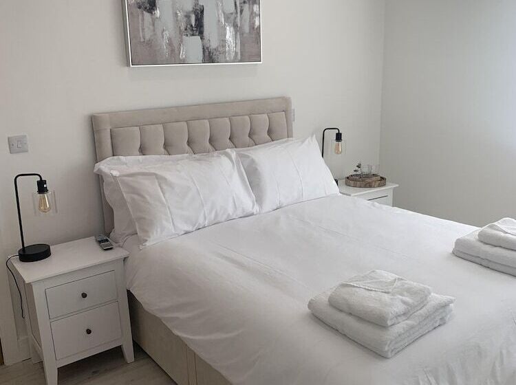 Luxury Cottage, Views Of The Lakes With Hot Tub