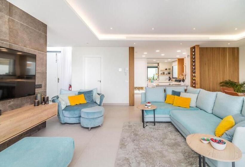 Majestic Casa Luxus. 5 Star Villa In Estepona