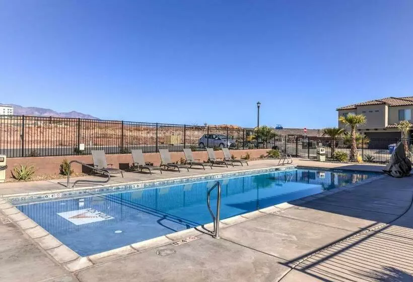 Townhome Desert Dlux