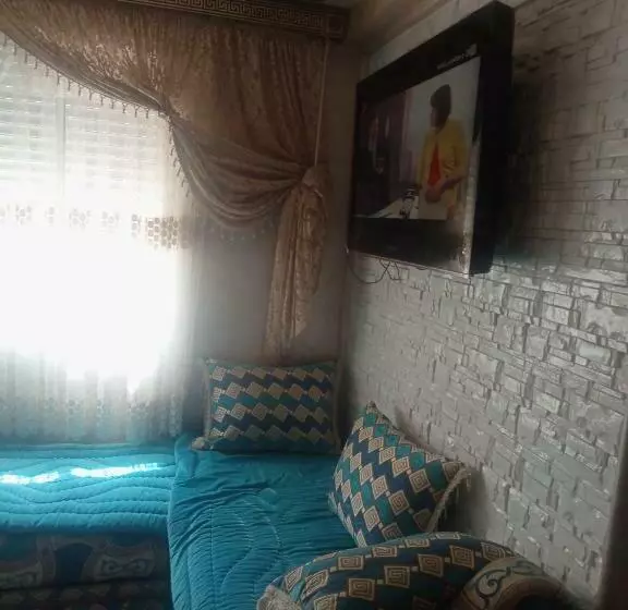 شقة مميزة وحديتة مجهزة