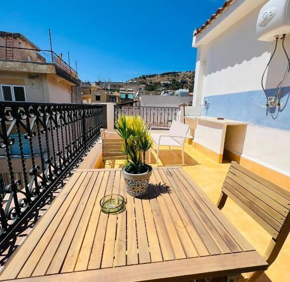 Oltremare Apartments