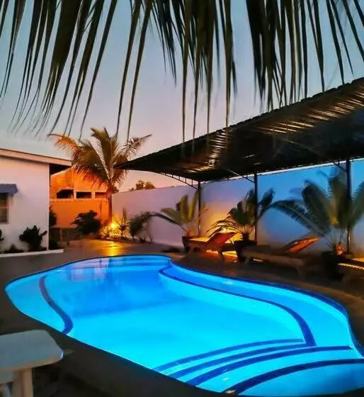 Zanzi Breeze Villa