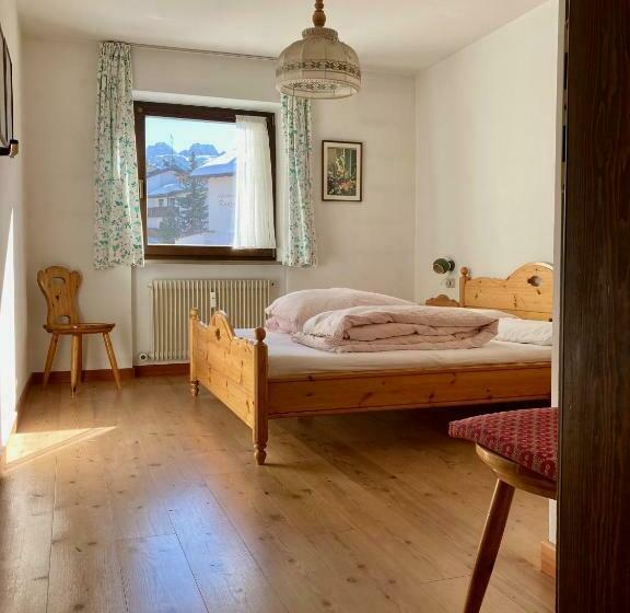 Appartamento A San Cassiano Nel Cuore Dell Alta Val Badia In Confortevole Residence A Pochi Passi Da