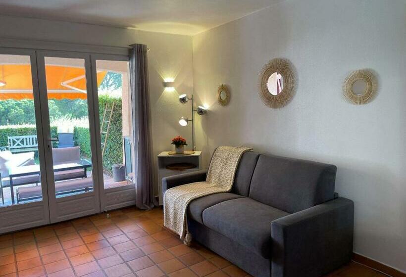 Les Magnolias Au Soleil