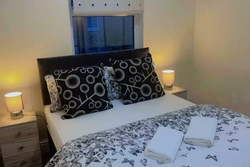 Manchester Old Trafford Apartment