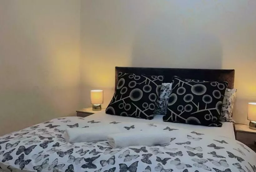 Manchester Old Trafford Apartment