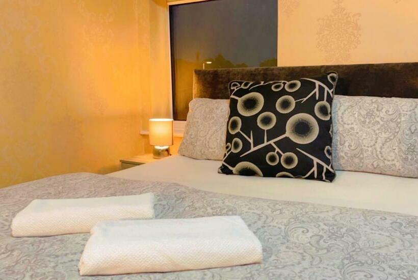 Manchester Old Trafford Apartment