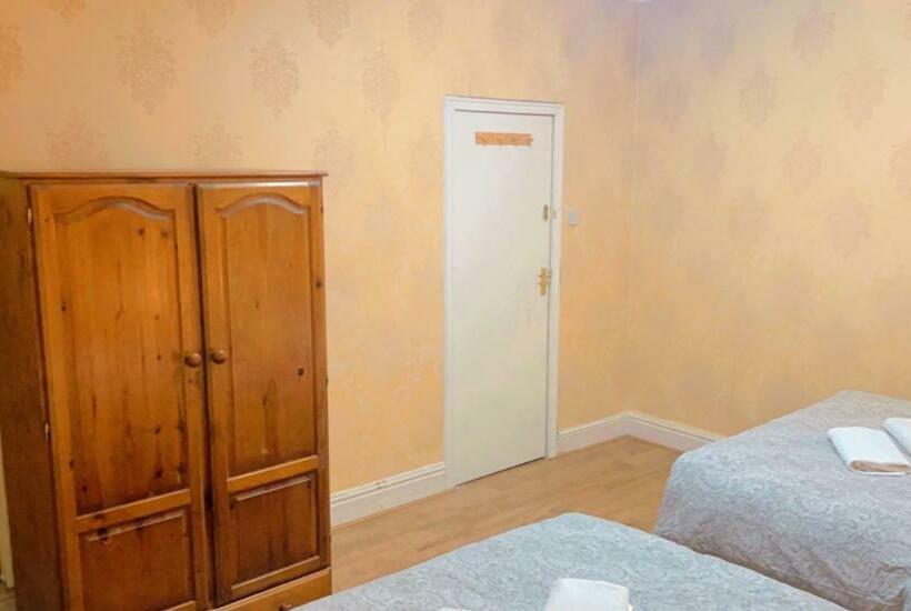 Manchester Old Trafford Apartment