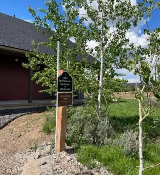 3505 Joseph Dr Cabin With Breathtaking Views, 30 Miles To Yellowstone
