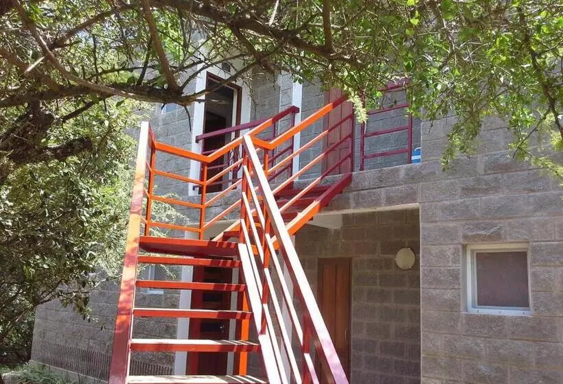 Arcángeles Del Oeste   Descanso Al Pie De La Montaña