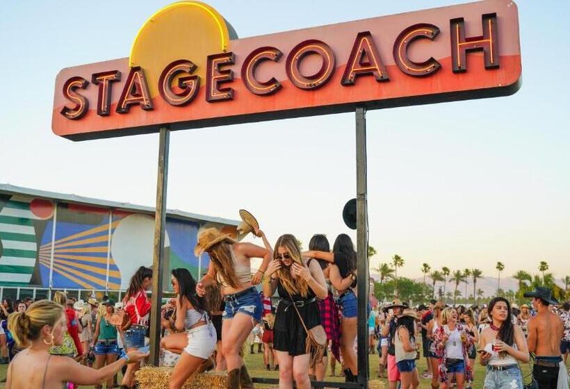 Desert Sunset By Vare Pool Spa Gym Tennis