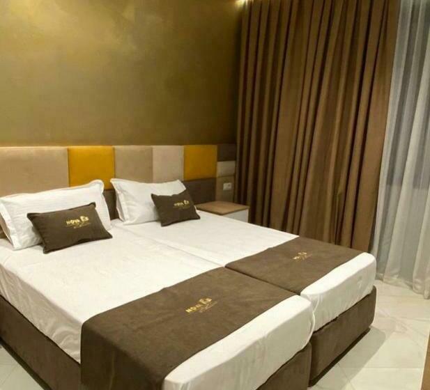 Nova Apartaments Qerret