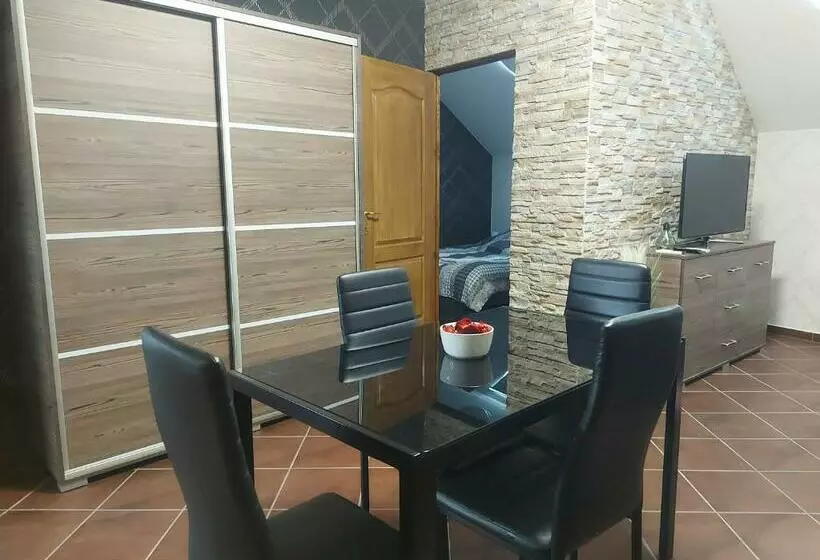 Anikó Szállás Baja